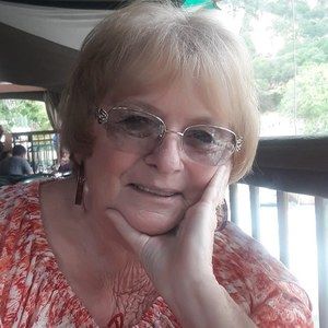 Meet your Posher, Dodie